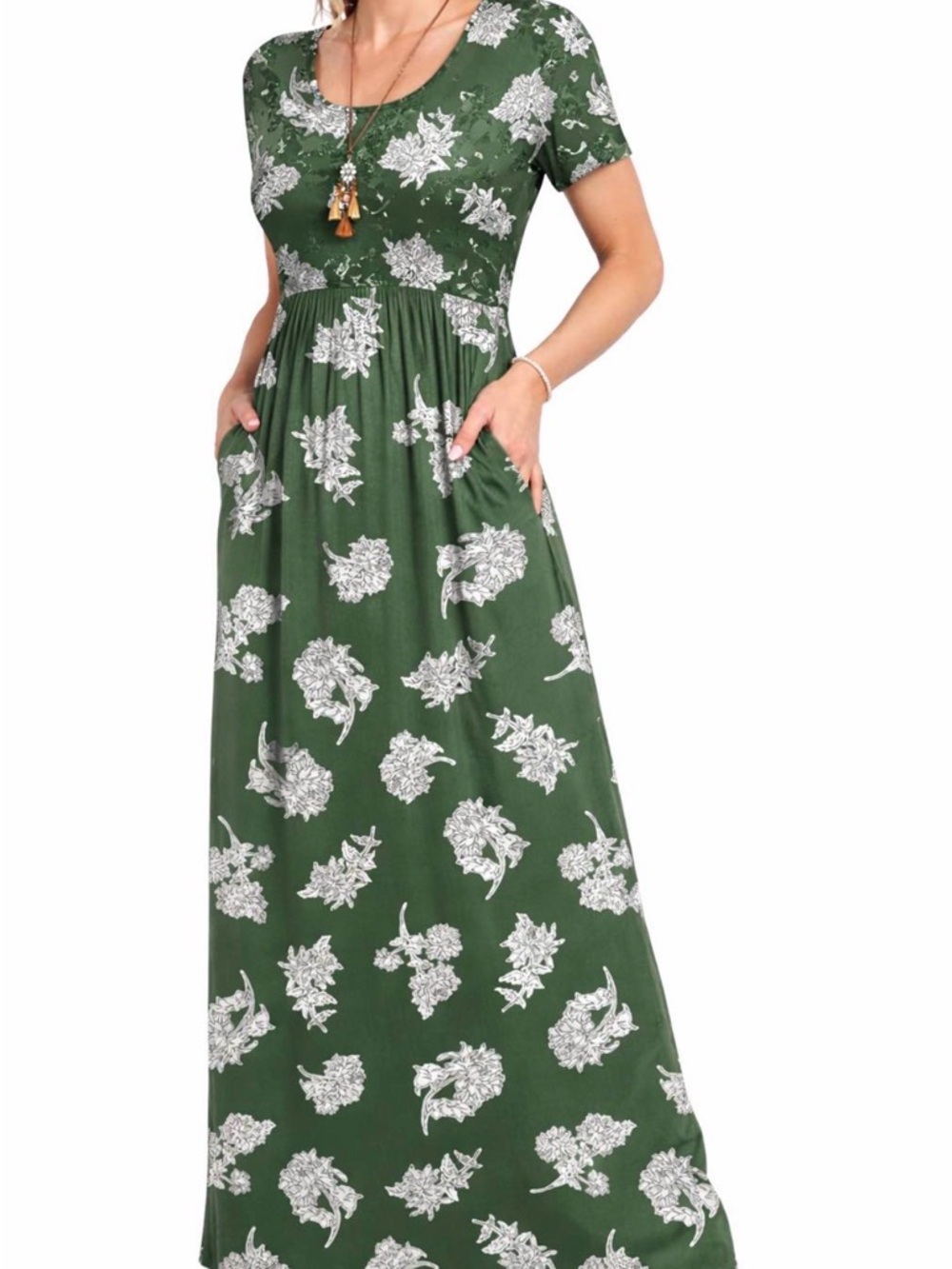 Women’s Green Floral Short Sleeve Maxi Dress size Small, stretchy comfortable